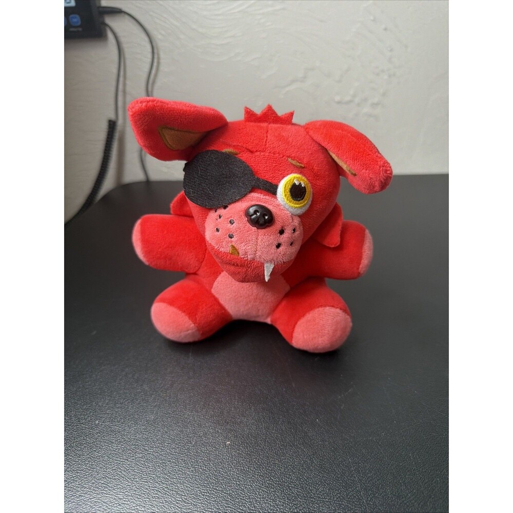 Five Nights at Freddy’s Foxy Pirate 7” Plush 2017